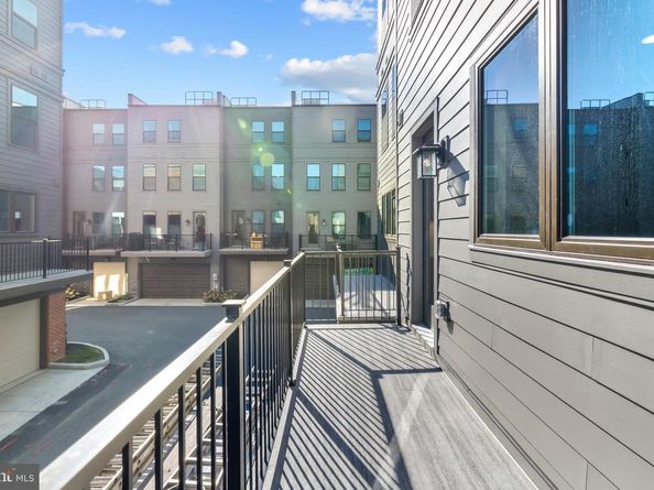 2605 Fall Line Street, Alexandria VA 22301