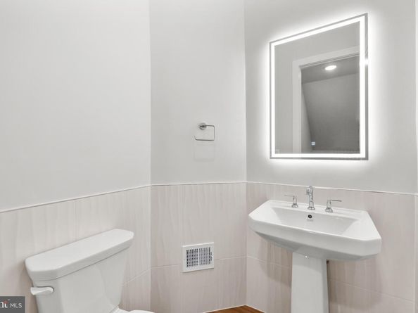 2605 Fall Line Street, Alexandria VA 22301