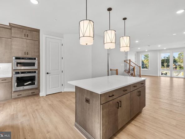 2605 Fall Line Street, Alexandria VA 22301