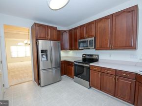 625 N Settlers Circle, Warrington PA 18976