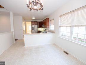 625 N Settlers Circle, Warrington PA 18976