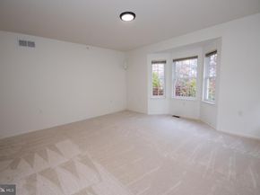 625 N Settlers Circle, Warrington PA 18976