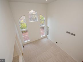 625 N Settlers Circle, Warrington PA 18976