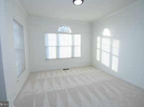 625 N Settlers Circle, Warrington PA 18976