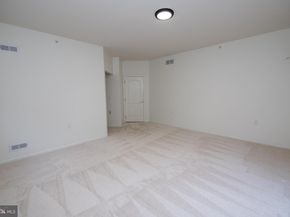 625 N Settlers Circle, Warrington PA 18976