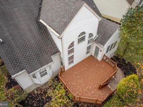 625 N Settlers Circle, Warrington PA 18976