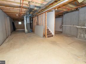 625 N Settlers Circle, Warrington PA 18976