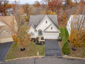 625 N Settlers Circle, Warrington PA 18976