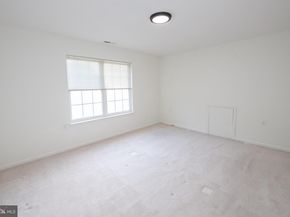 625 N Settlers Circle, Warrington PA 18976