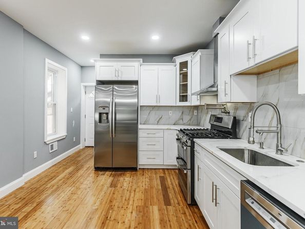 826 N Preston Street, Philadelphia PA 19104