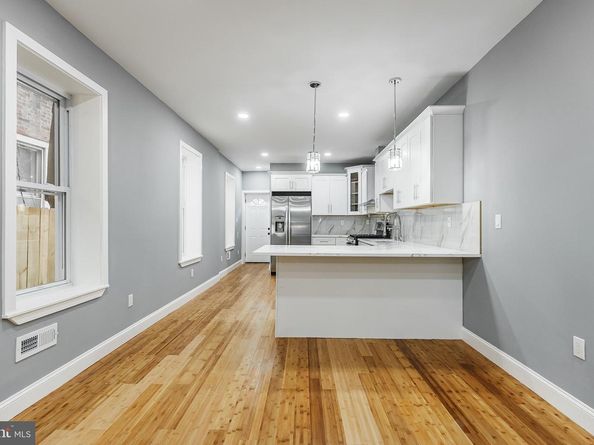 826 N Preston Street, Philadelphia PA 19104