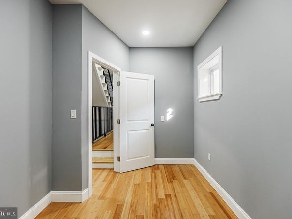 826 N Preston Street, Philadelphia PA 19104