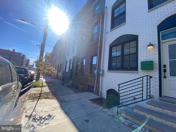 2007 E Cumberland Street, Philadelphia PA 19125