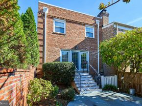 1120 Kensington Road, Mclean VA 22101