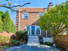 1120 Kensington Road, Mclean VA 22101