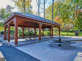 1120 Kensington Road, Mclean VA 22101