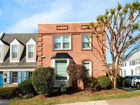 1120 Kensington Road, Mclean VA 22101