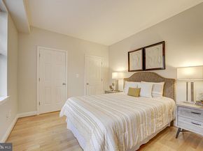 220 13TH Street SE 24, Washington DC 20003