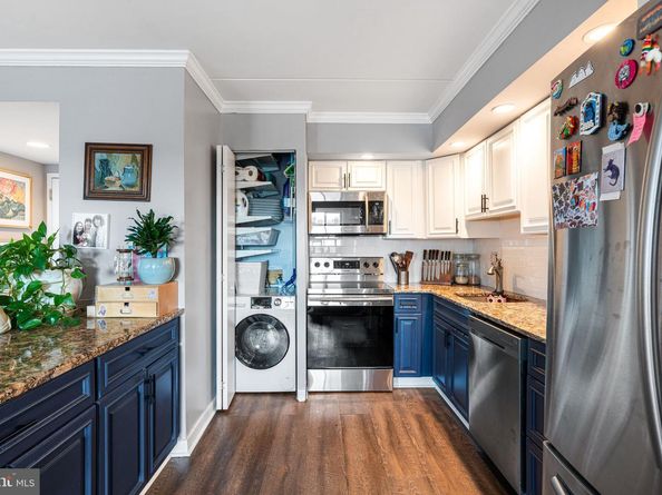 200 Lombard Street 703, Philadelphia PA 19147