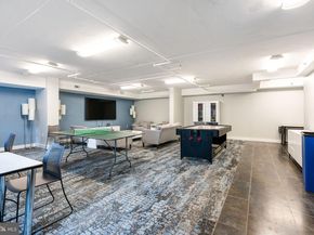 200 Lombard Street 703, Philadelphia PA 19147