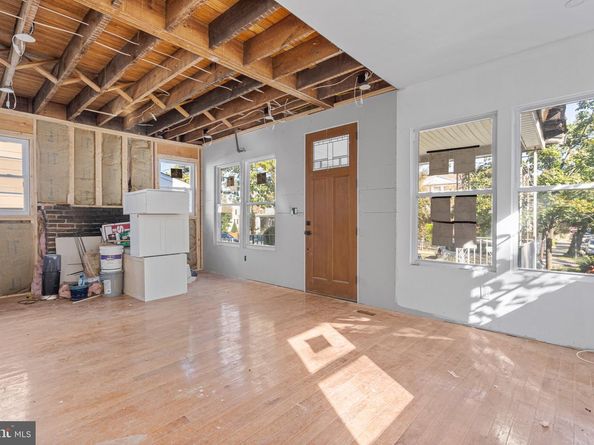 6210 8TH Street NW, Washington DC 20011