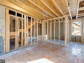 6210 8TH Street NW, Washington DC 20011