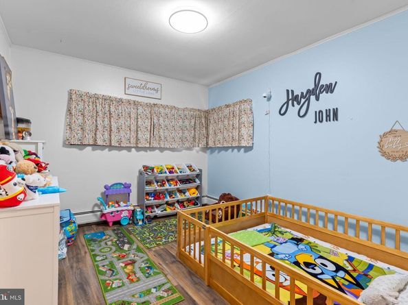 14 Dewberry Lane, Levittown PA 19055