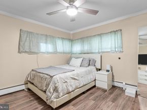 14 Dewberry Lane, Levittown PA 19055