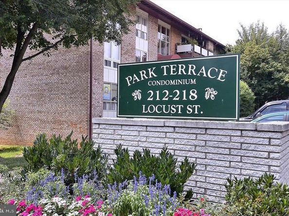 212 Park Terrace Court SE 72, Vienna VA 22180