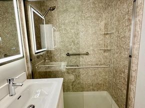 212 Park Terrace Court SE 72, Vienna VA 22180