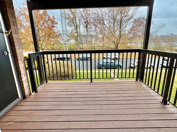 212 Park Terrace Court SE 72, Vienna VA 22180