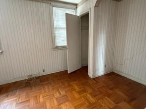 6908 Roosevelt Boulevard, Philadelphia PA 19149