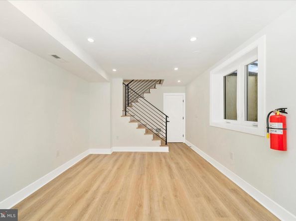 410 U Street NW 1, Washington DC 20001