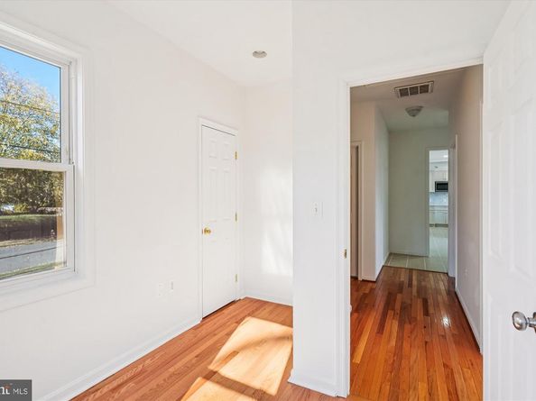 3201 Nottage Lane, Falls Church VA 22042