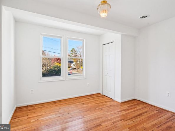 3201 Nottage Lane, Falls Church VA 22042