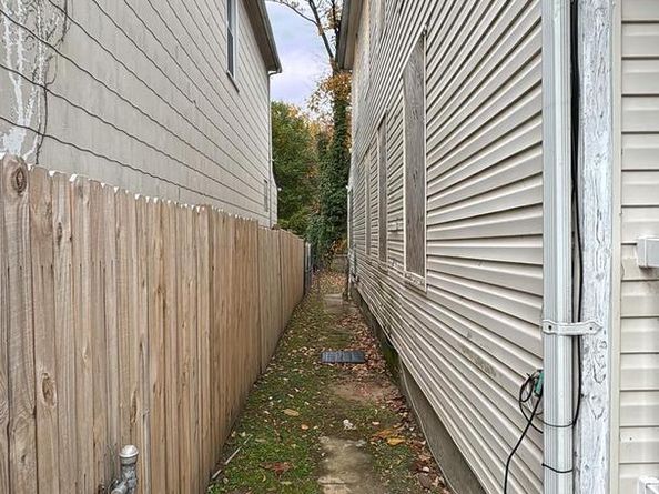 3363 Brothers Place SE, Washington DC 20032