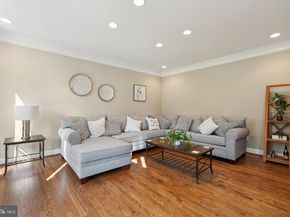 1284 Cobble Pond Way, Vienna VA 22182