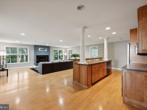 1284 Cobble Pond Way, Vienna VA 22182