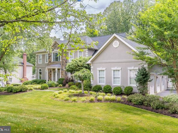 1284 Cobble Pond Way, Vienna VA 22182