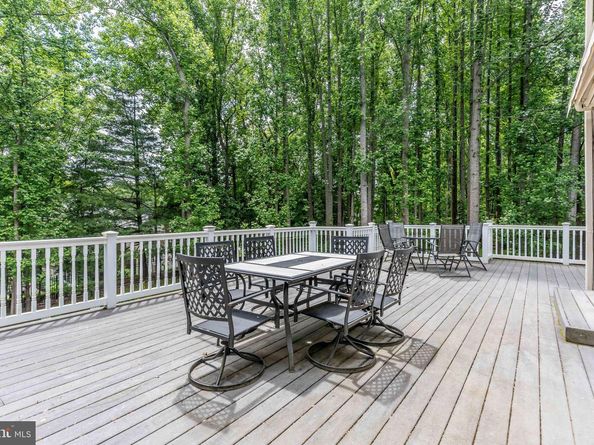 1284 Cobble Pond Way, Vienna VA 22182