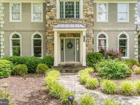 1284 Cobble Pond Way, Vienna VA 22182