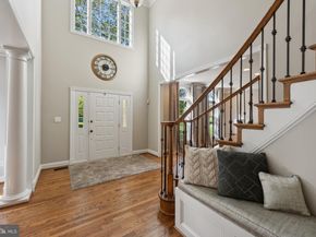 1284 Cobble Pond Way, Vienna VA 22182