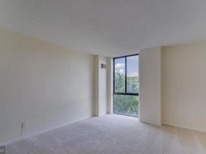 2311 Pimmit Drive 808, Falls Church VA 22043