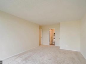 2311 Pimmit Drive 808, Falls Church VA 22043
