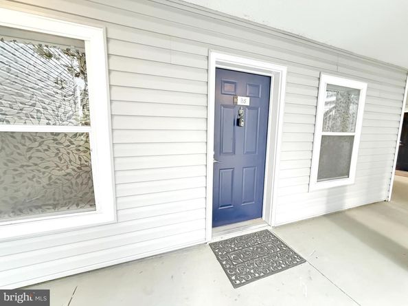 3179 Summit Square Drive 2B5, Oakton VA 22124