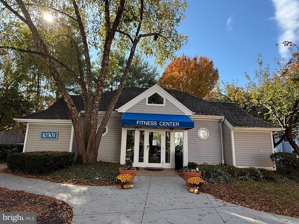 3179 Summit Square Drive 2B5, Oakton VA 22124