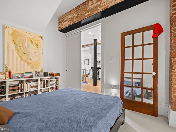 901 D Street NE 3, Washington DC 20002