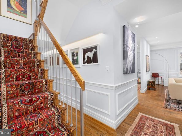 1537 30TH Street NW D32, Washington DC 20007