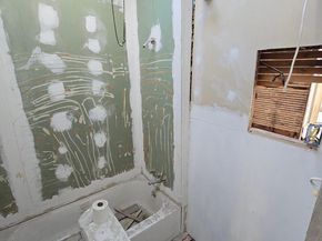 2907 N Bailey Street, Philadelphia PA 19132