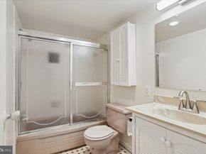 1300 Army Navy Drive 106, Arlington VA 22202